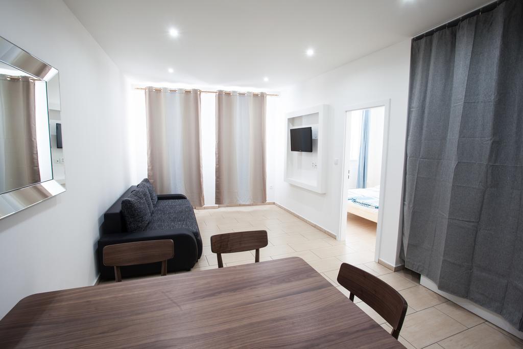 Apartments Kopecna With Parking Μπρνο Εξωτερικό φωτογραφία