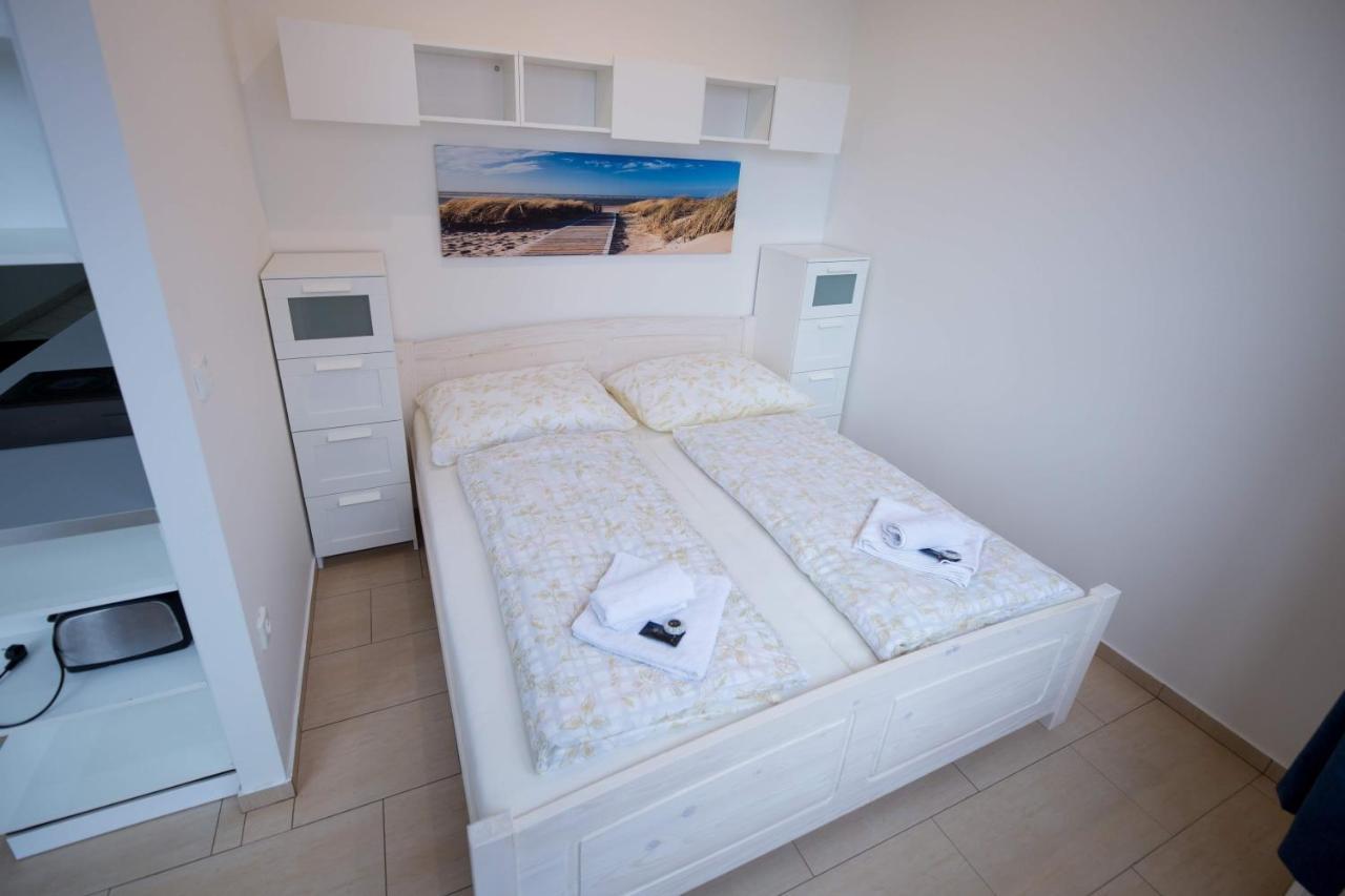 Apartments Kopecna With Parking Μπρνο Εξωτερικό φωτογραφία