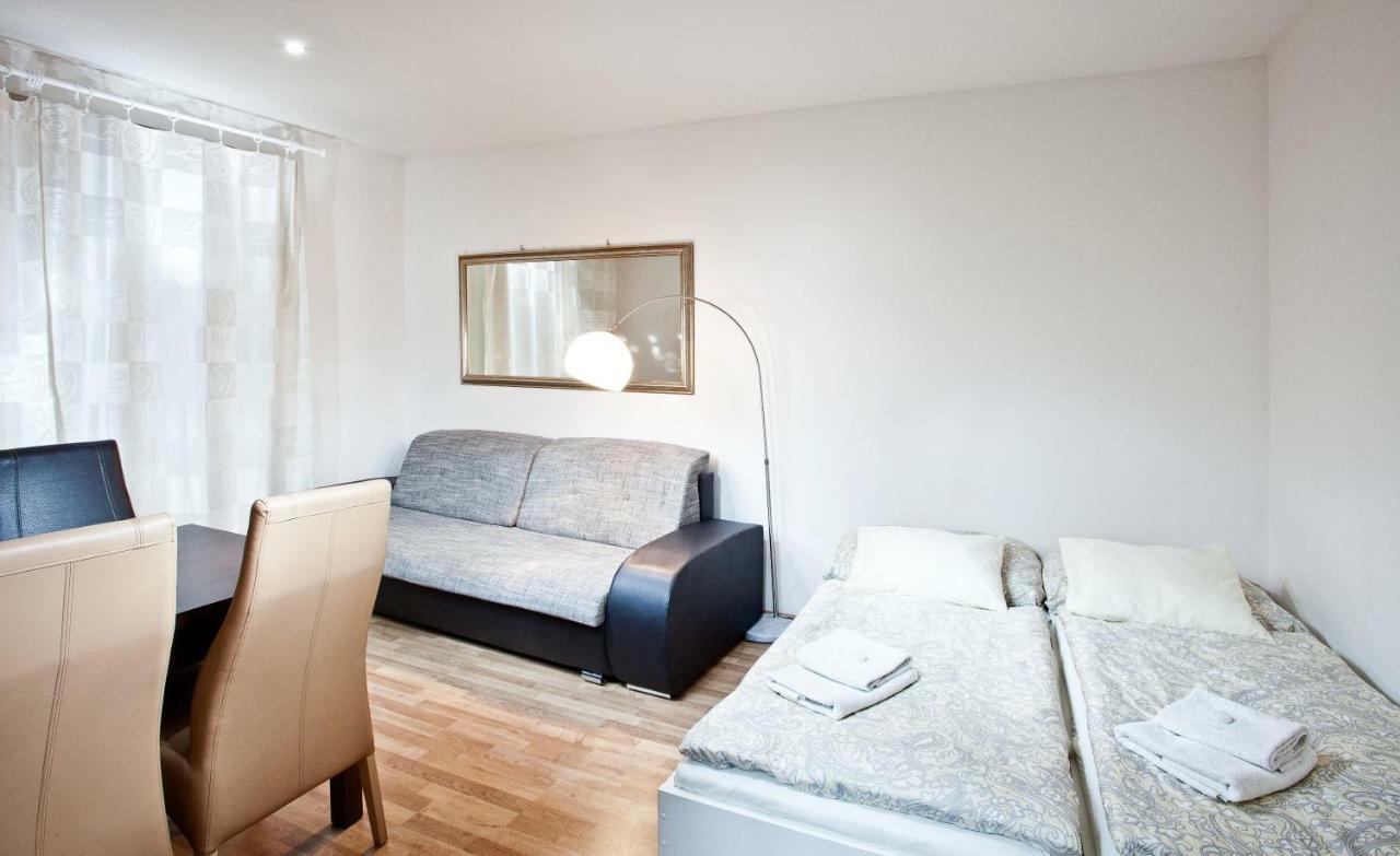 Apartments Kopecna With Parking Μπρνο Εξωτερικό φωτογραφία