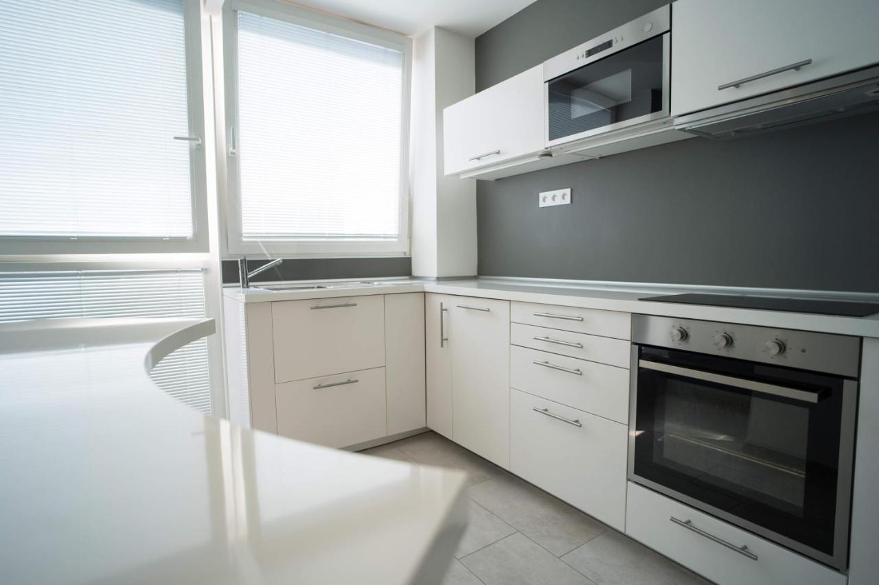 Apartments Kopecna With Parking Μπρνο Εξωτερικό φωτογραφία