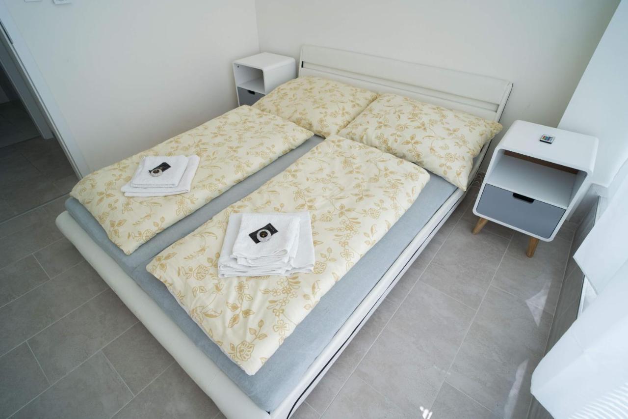 Apartments Kopecna With Parking Μπρνο Εξωτερικό φωτογραφία